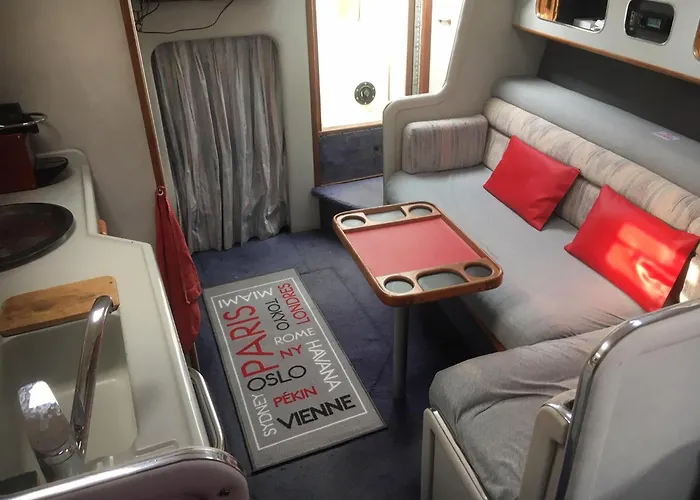 Hotel na wodzie Sejour De Reve Avec Parking Inclus *